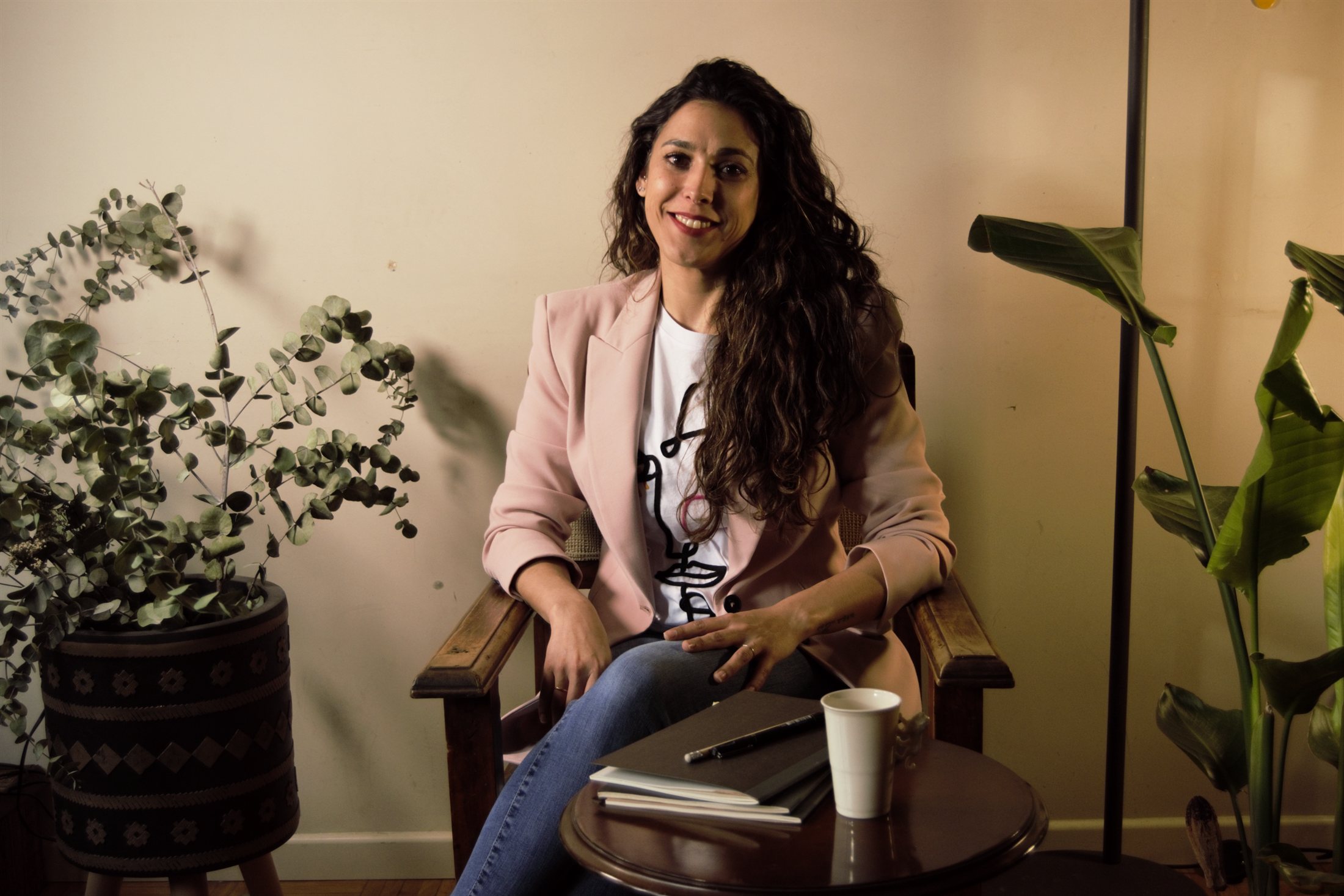 Ana González, especialista en apego y crianza